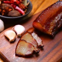 源頭廠家直供臘肉臘瘦肉煙熏瘦肉腌臘肉湖南四川農家風味餐飲批發(fā)